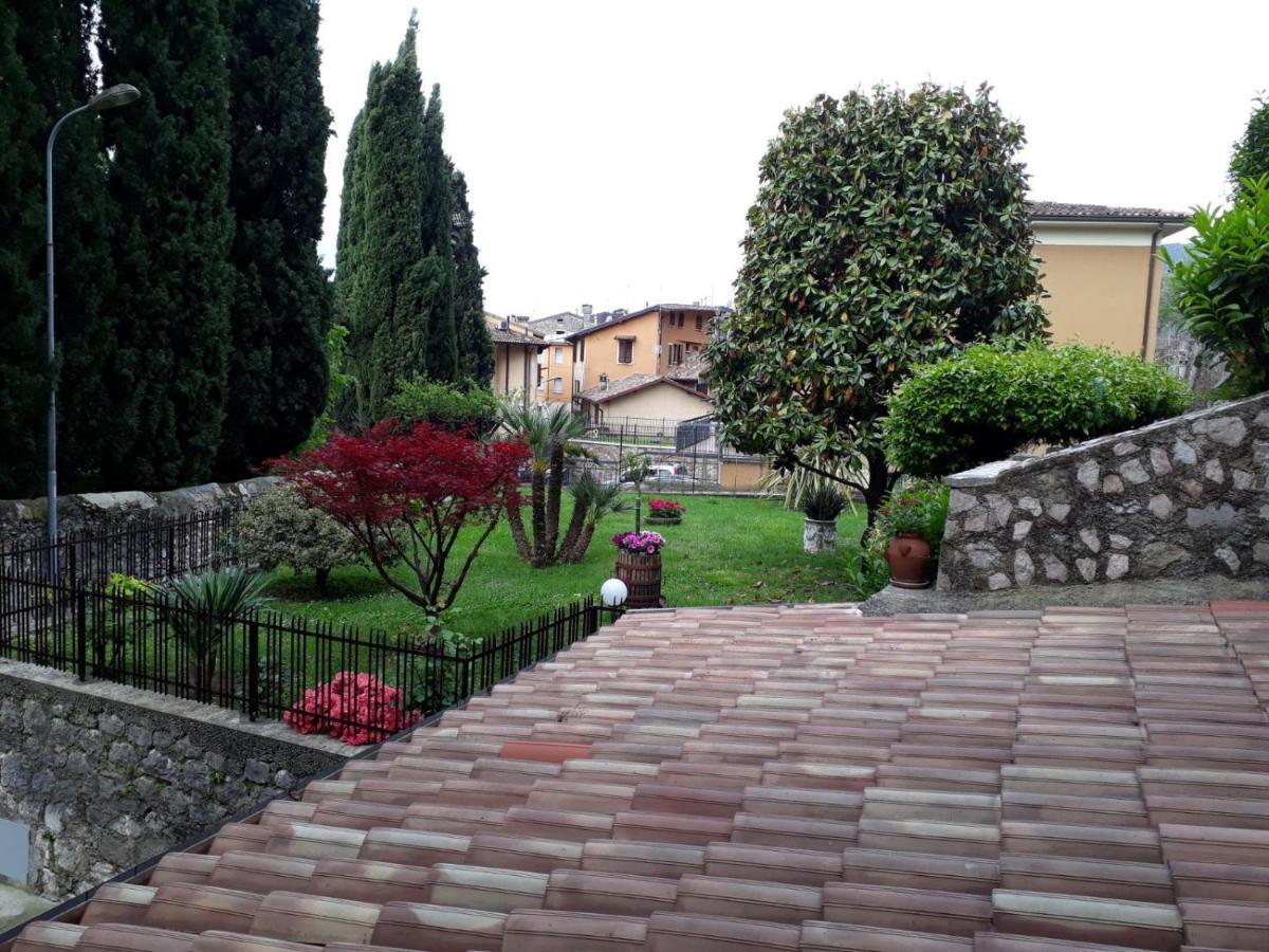 Giardino Dei Limoni Villa Toscolano Maderno Buitenkant foto